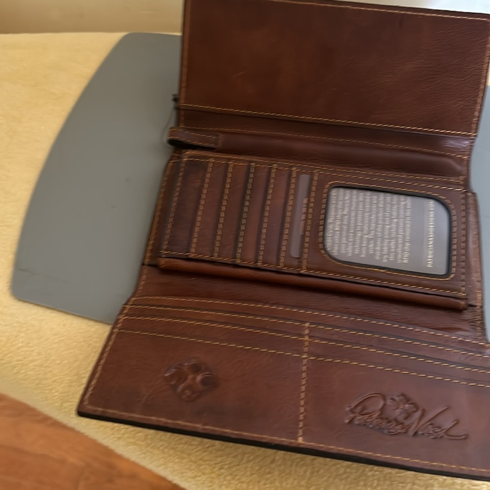 Wallet - Picture 3 of 7